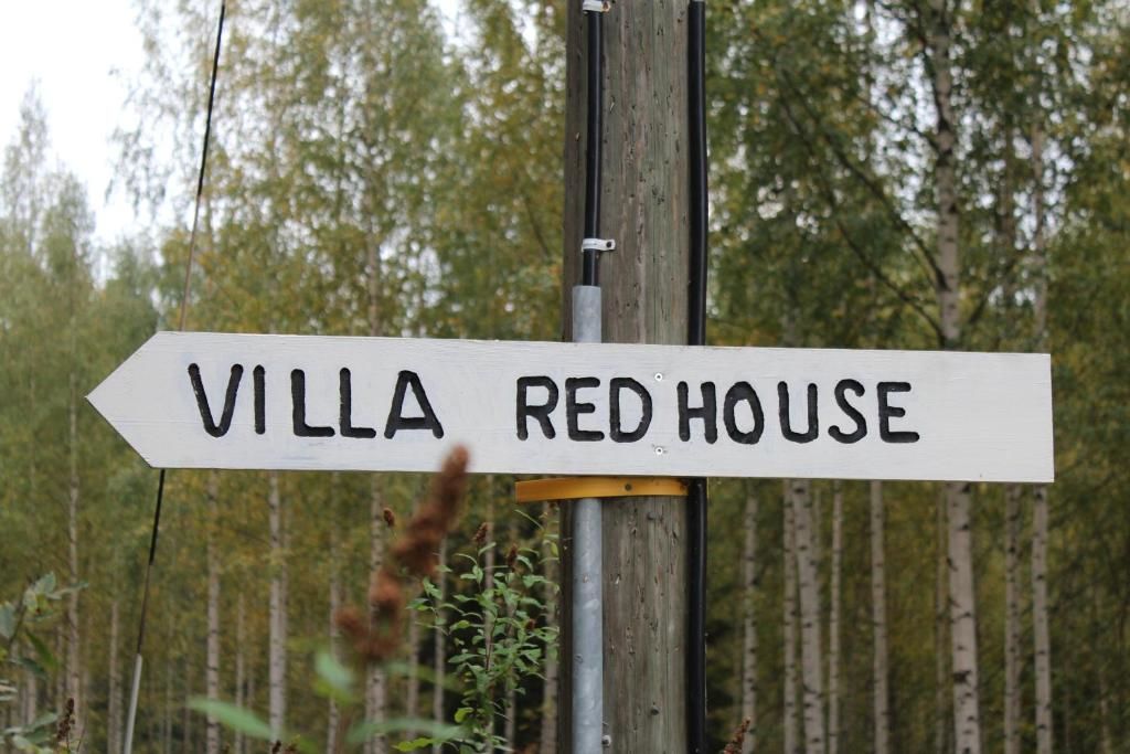 Виллы Villa Red House Париккала